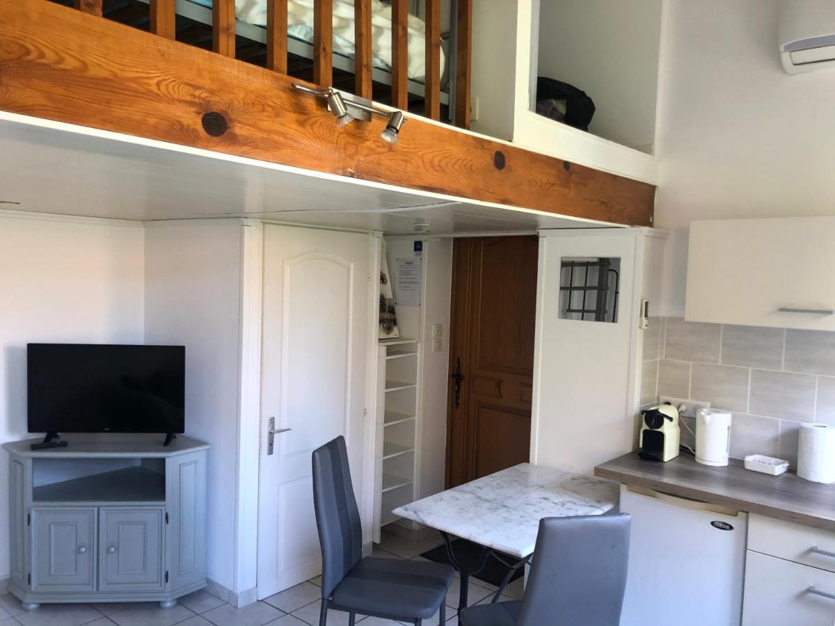 Meuble De Tourisme 2 Etoiles 40 Cours Napoleon Apartman Ajaccio  Kültér fotó